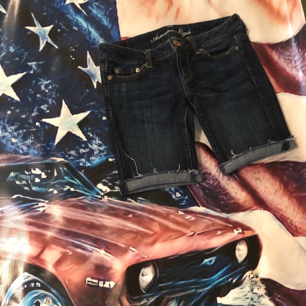 American Eagle bermuda shorts sz2